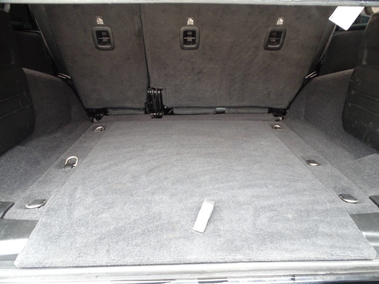 Used 2021 Jeep Wrangler Unlimited Sahara AWD/4WD image 30