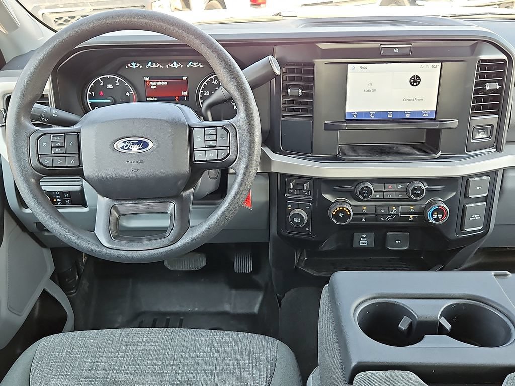 Used 2025 Ford F250 XLT w/ F-250 >10K GVWR Package AWD/4WD image 16