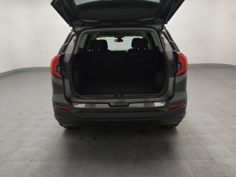 Used 2020 GMC Terrain SLE FWD image 29