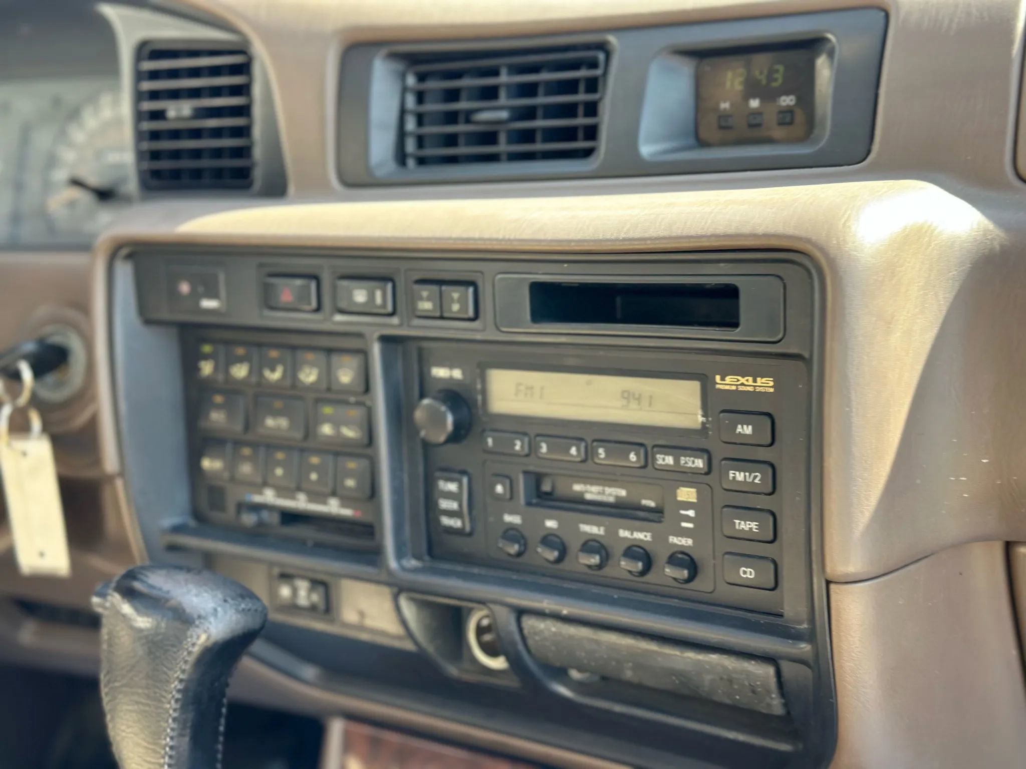 Used 1996 Lexus LX 450 4WD image 13