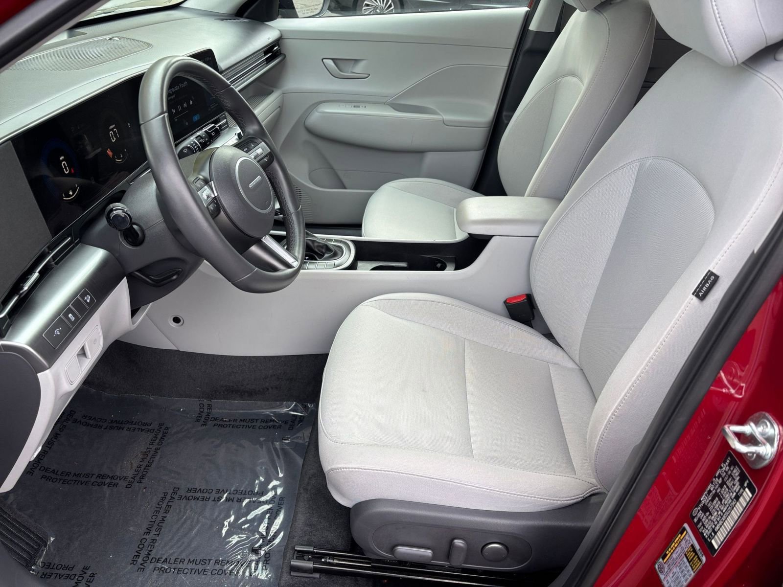 Used 2025 Hyundai Kona SEL image 23