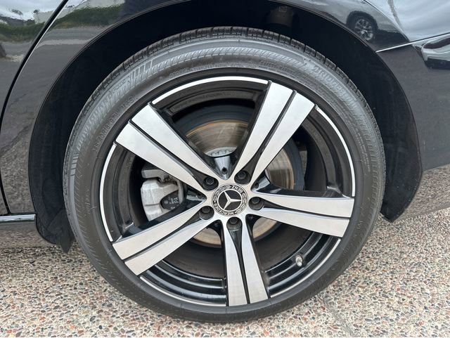 Used 2022 Mercedes-Benz C 300 Sedan image 15