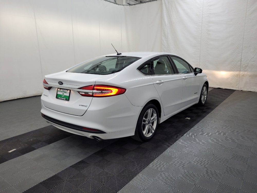 Used 2018 Ford Fusion S image 9