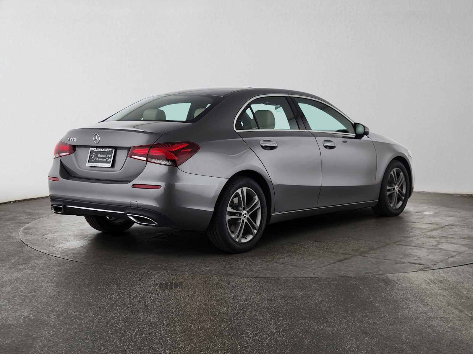 Used 2020 Mercedes-Benz A 220 image 3