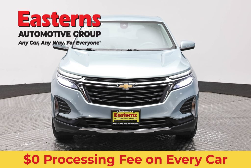 Used 2022 Chevrolet Equinox LT FWD image 2