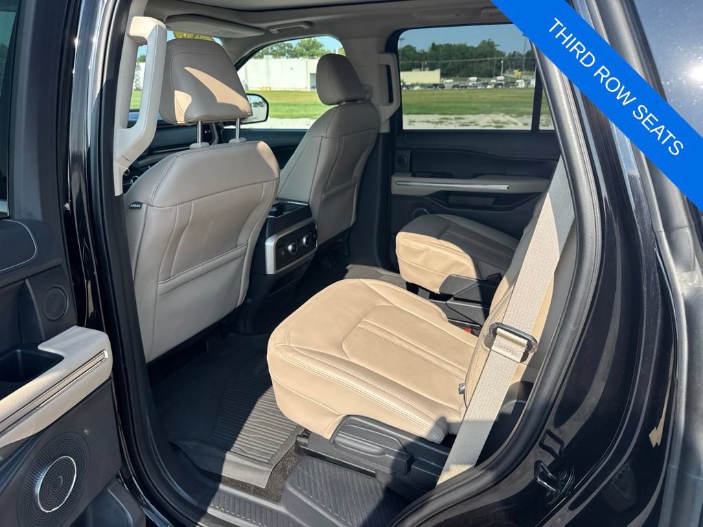 Used 2022 Ford Expedition Limited AWD/4WD image 19