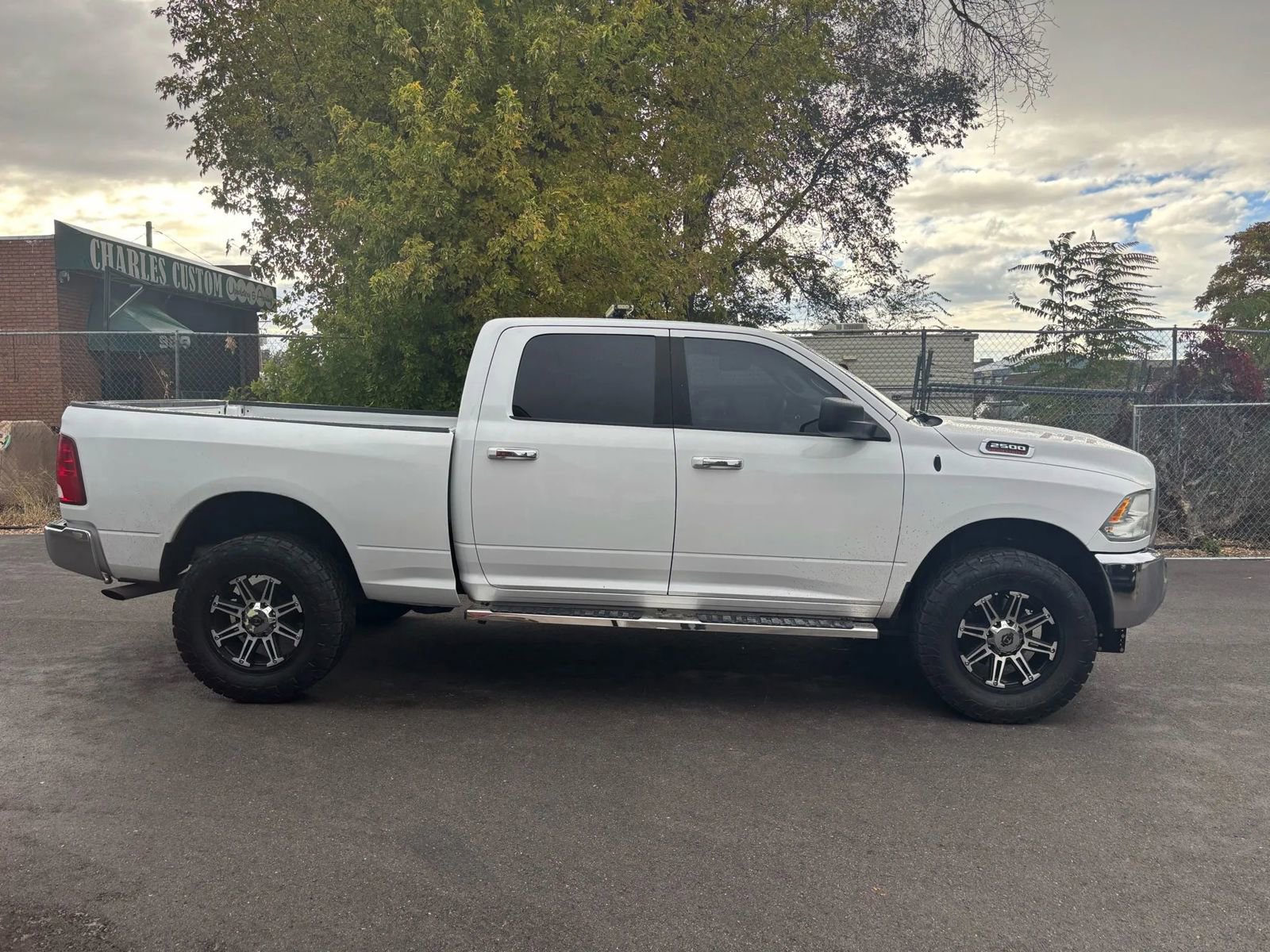 Used 2016 RAM 2500 SLT image 4
