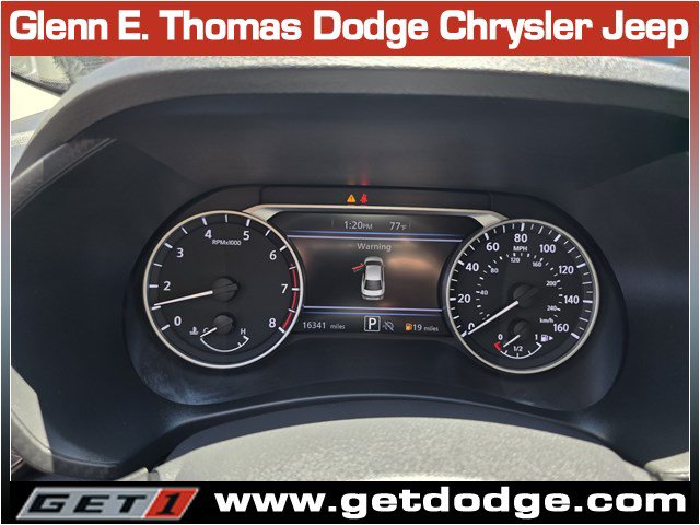 Used 2024 Nissan Sentra SR w/ SR Premium Package FWD image 15