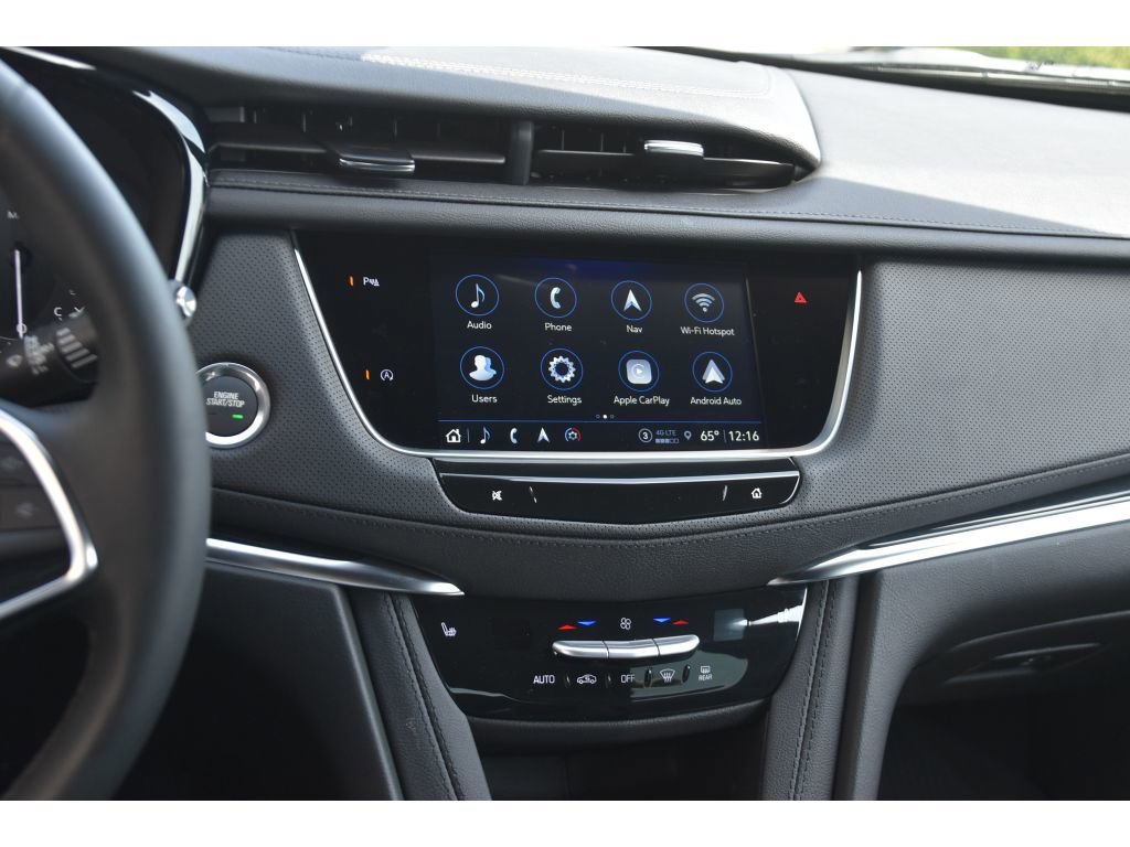 New 2025 Cadillac XT5 Premium Luxury w/ LPO, Floor Liner Package image 18