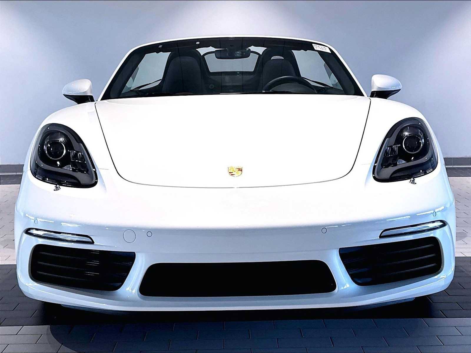 Used 2024 Porsche 718 Boxster S RWD image 14