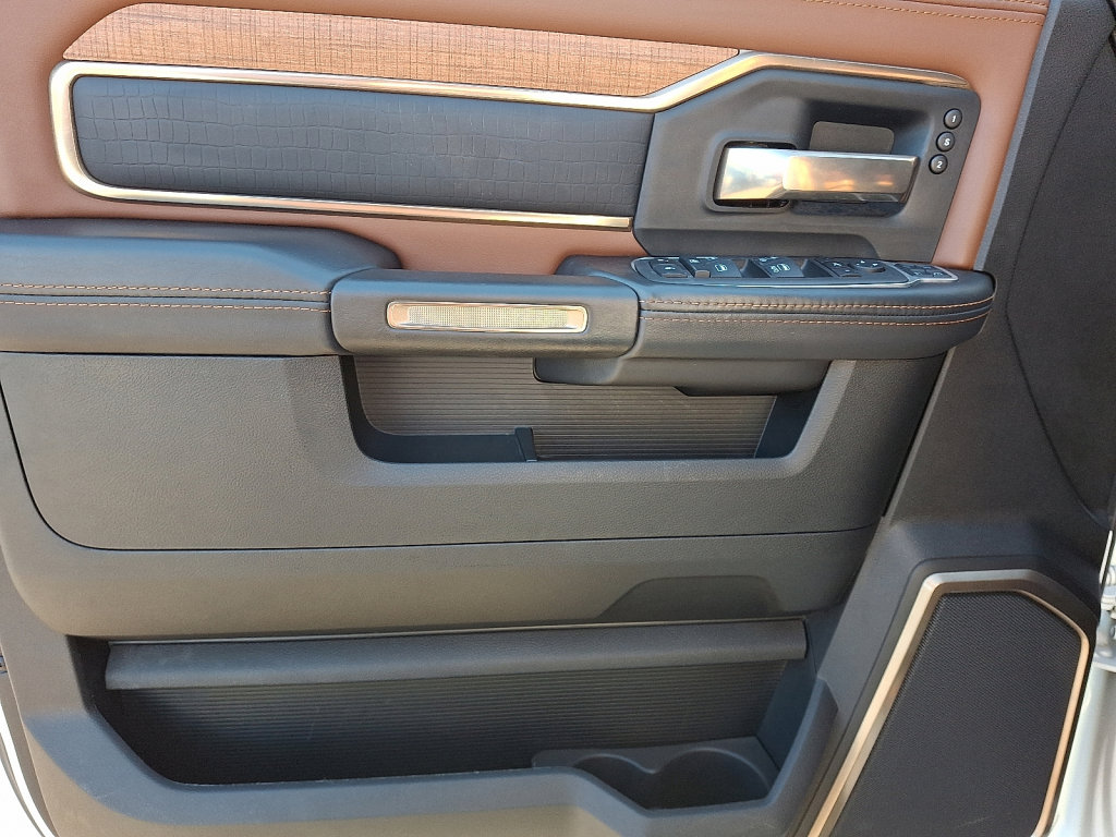 Certified 2024 RAM 3500 Limited image 23