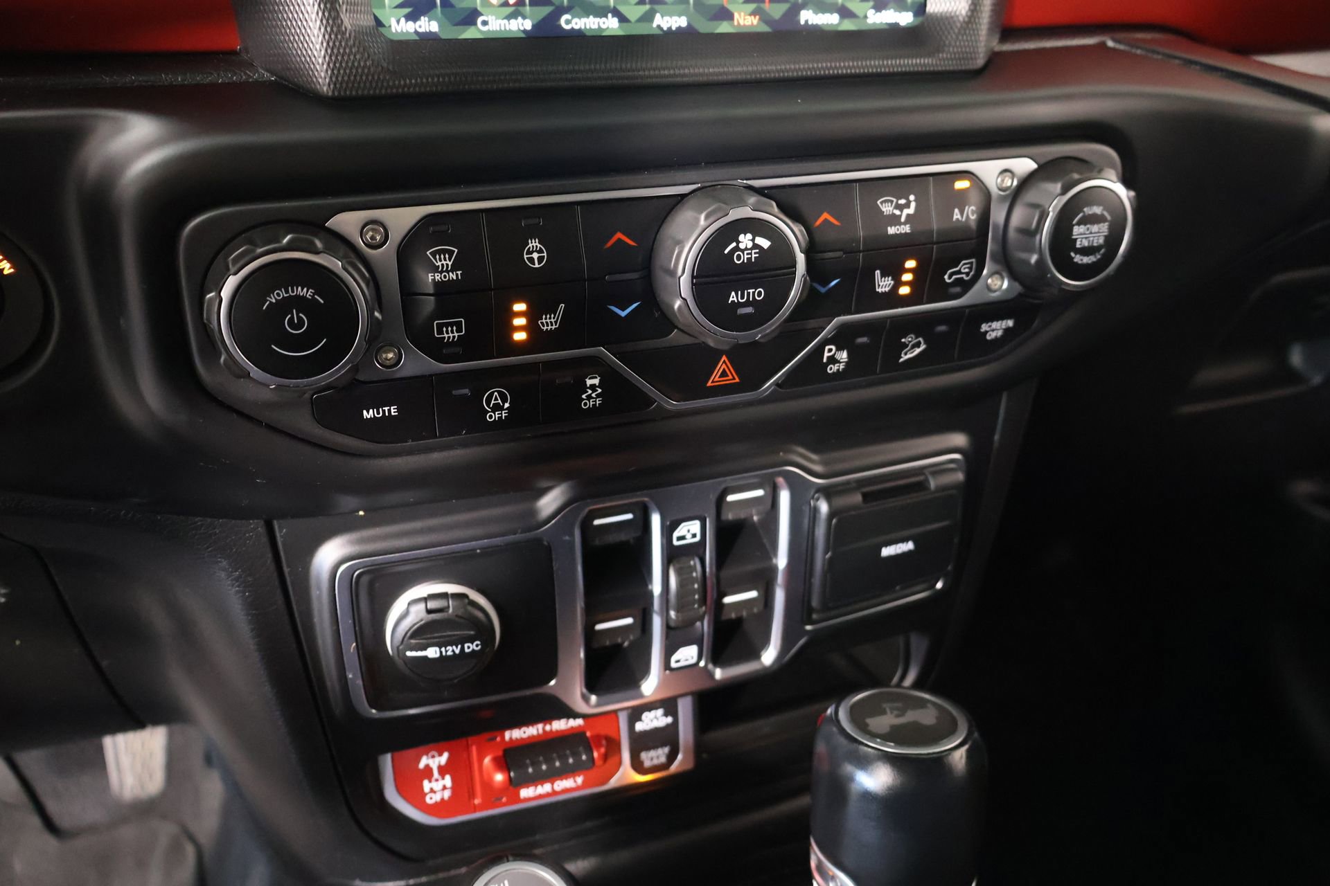Used 2021 Jeep Wrangler Unlimited Rubicon AWD/4WD image 8