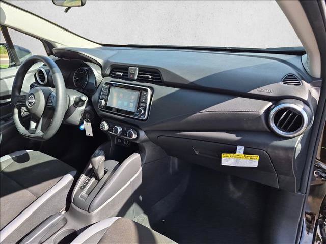 Used 2017 Nissan Versa SV FWD image 20