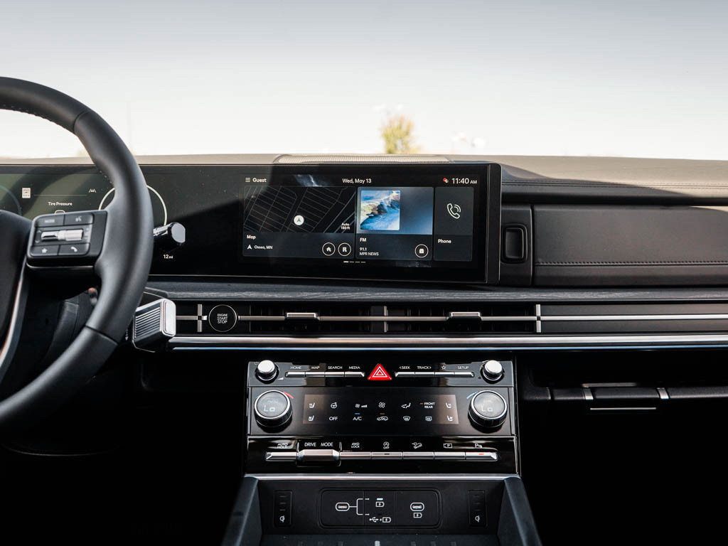 New 2026 Hyundai Santa Fe Limited AWD/4WD image 17