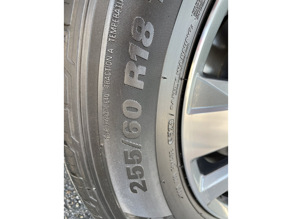 Certified 2025 Nissan Pathfinder SL image 27