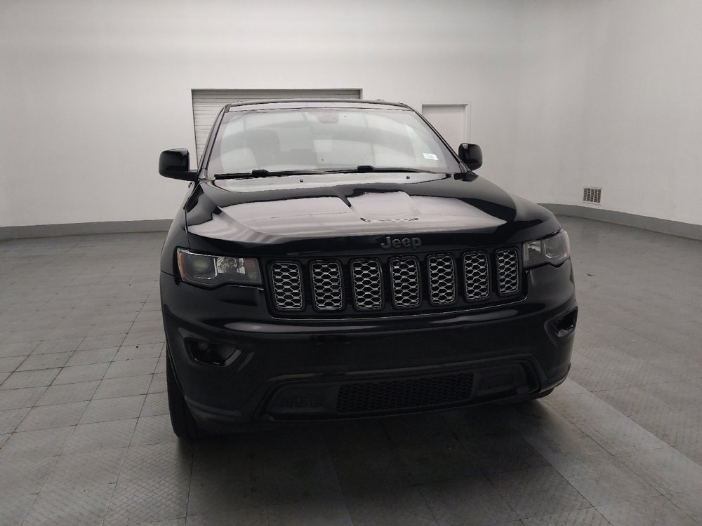 Used 2022 Jeep Grand Cherokee Laredo X image 14