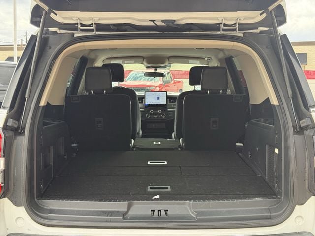 Used 2023 Ford Expedition XL RWD image 29