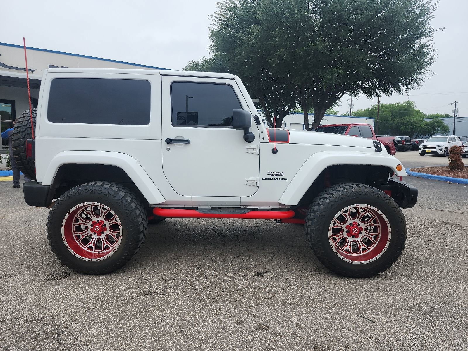 Used 2012 Jeep Wrangler Sahara AWD/4WD image 2