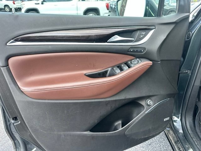 Used 2019 Buick Enclave Avenir w/ Avenir Technology Package AWD/4WD image 36