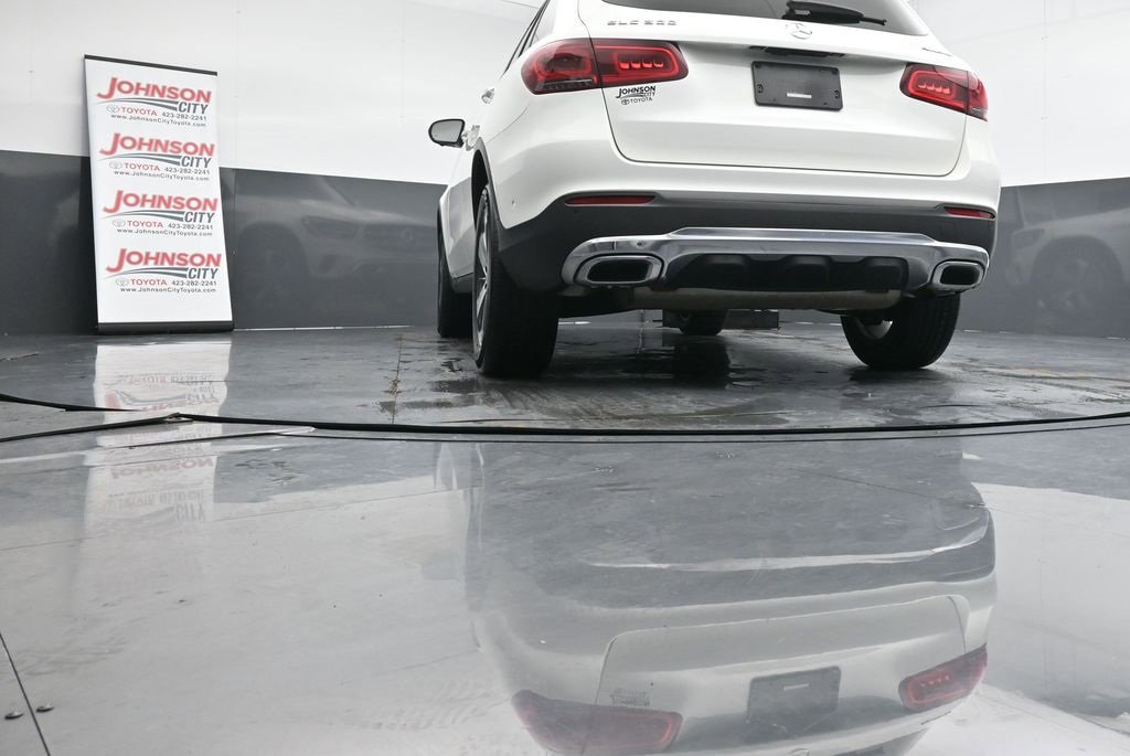 Used 2022 Mercedes-Benz GLC 300 4MATIC image 38