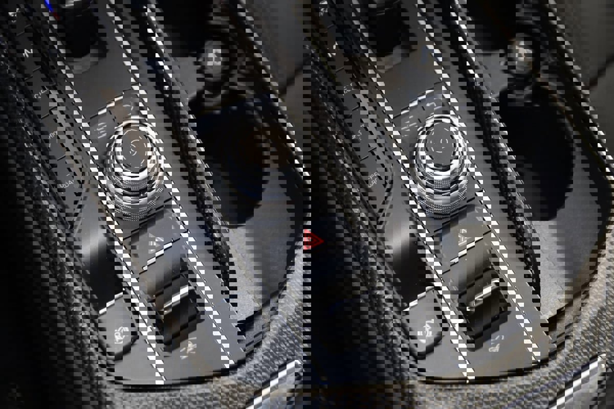 Used 2018 Maserati Levante S GranSport image 31