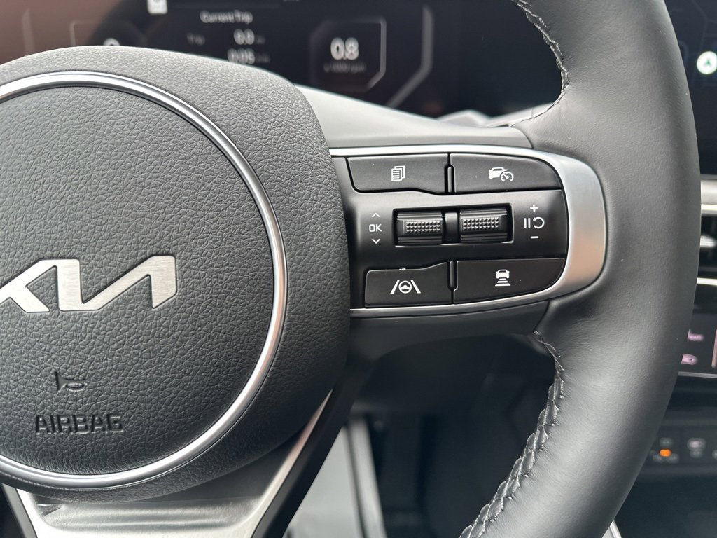 New 2026 Kia K5 EX image 36