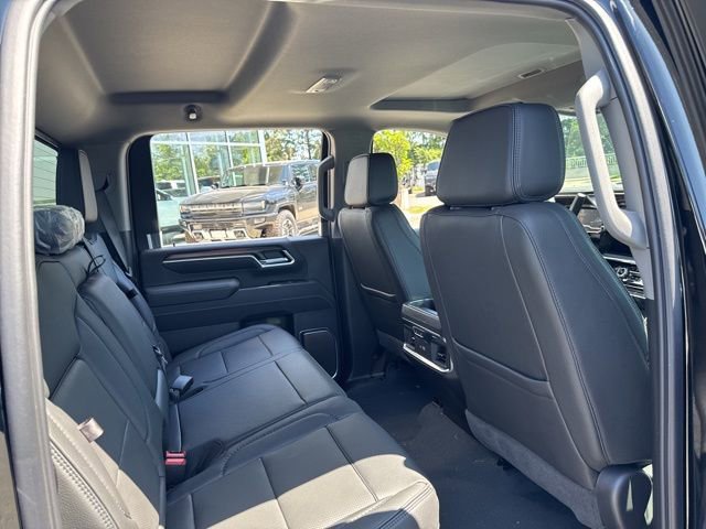 New 2025 GMC Sierra 3500 Denali w/ Denali Reserve Package image 13