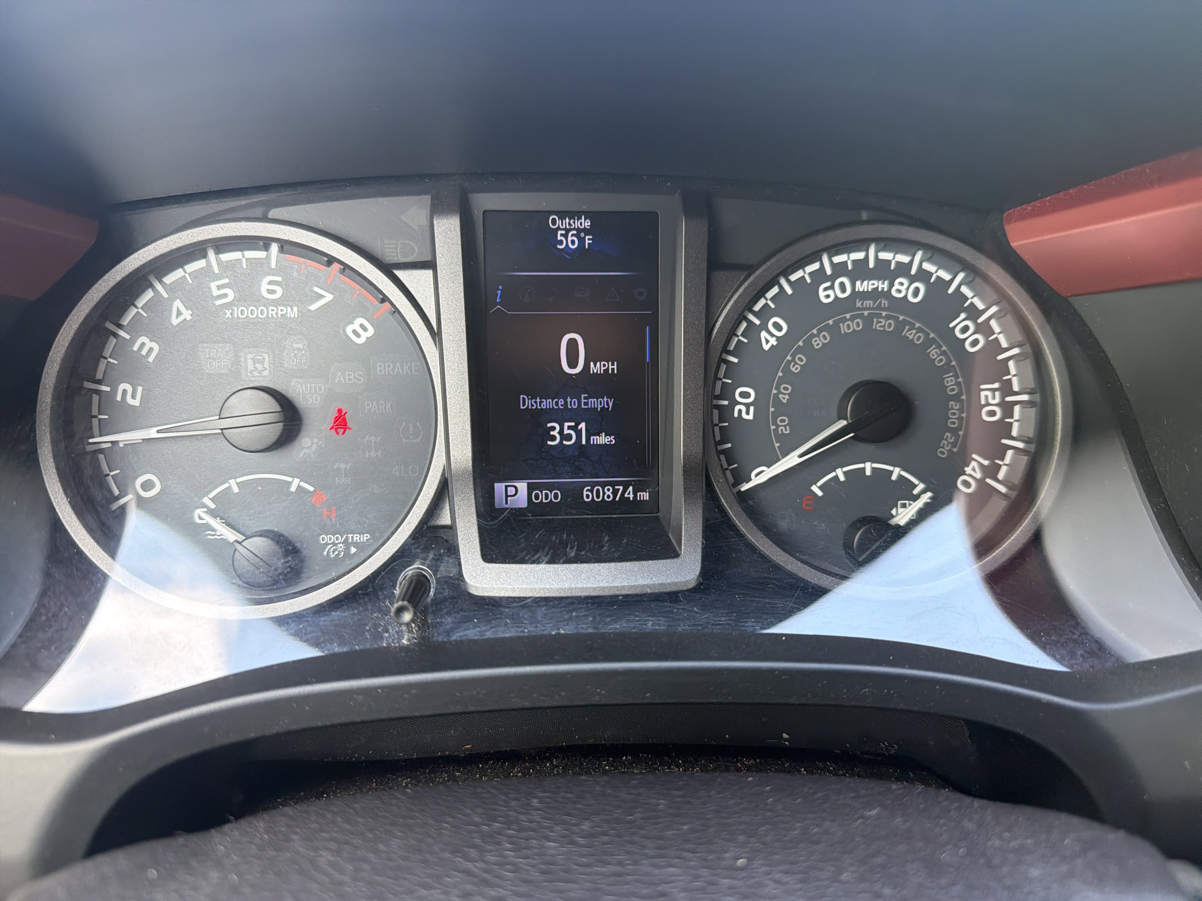 Used 2016 Toyota Tacoma TRD Sport w/ Towing Package AWD/4WD image 14