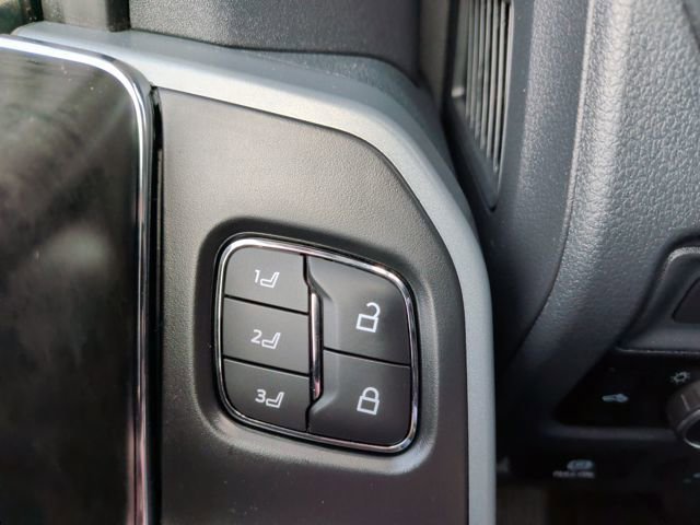 Certified 2022 Ford F150 Lariat w/ Max Trailer Tow Package AWD/4WD image 29