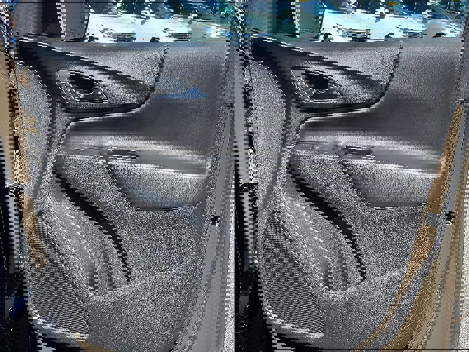 Used 2023 Chevrolet Equinox LT image 12