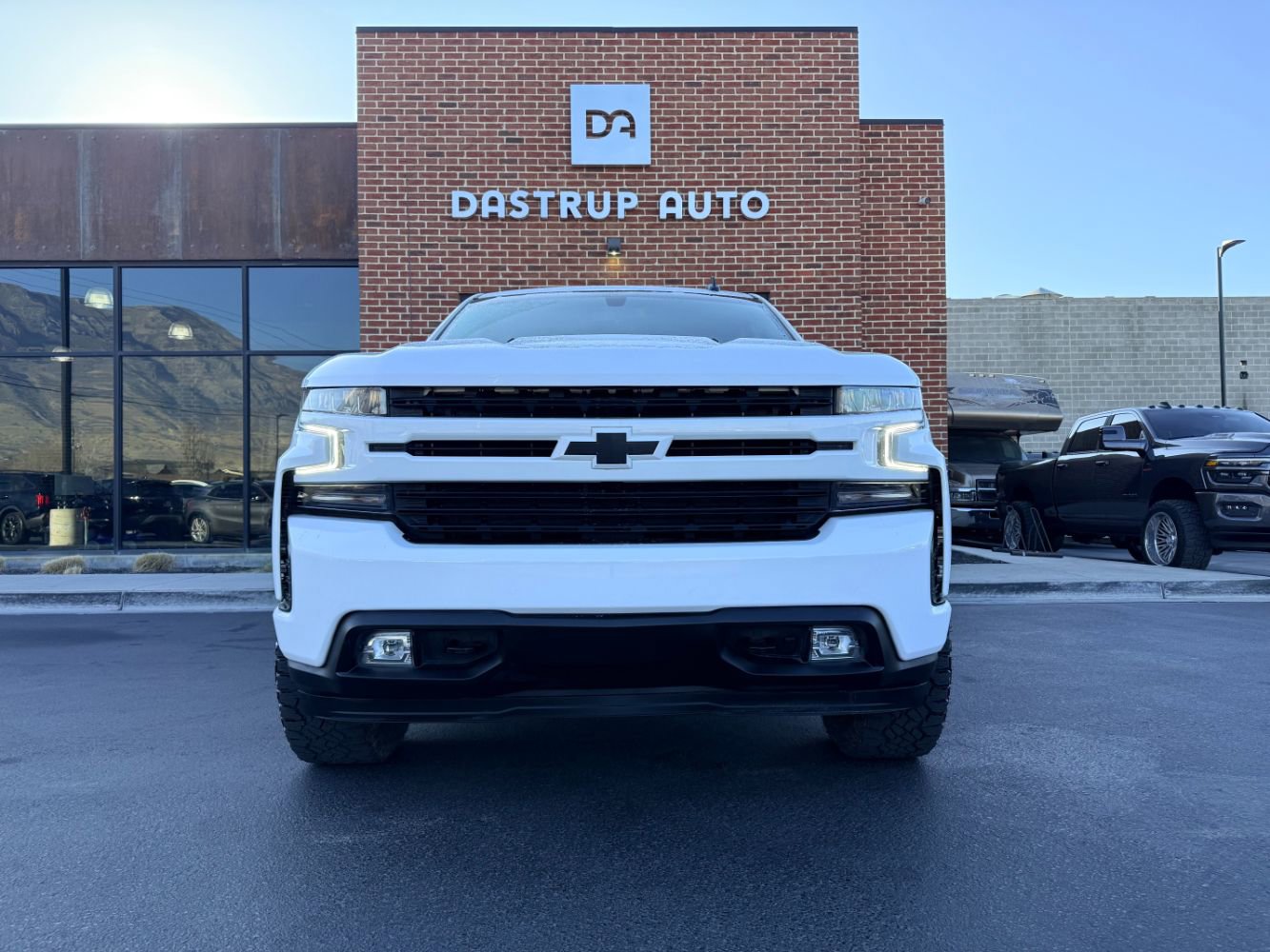 Used 2021 Chevrolet Silverado 1500 RST w/ Convenience Package II AWD/4WD image 2