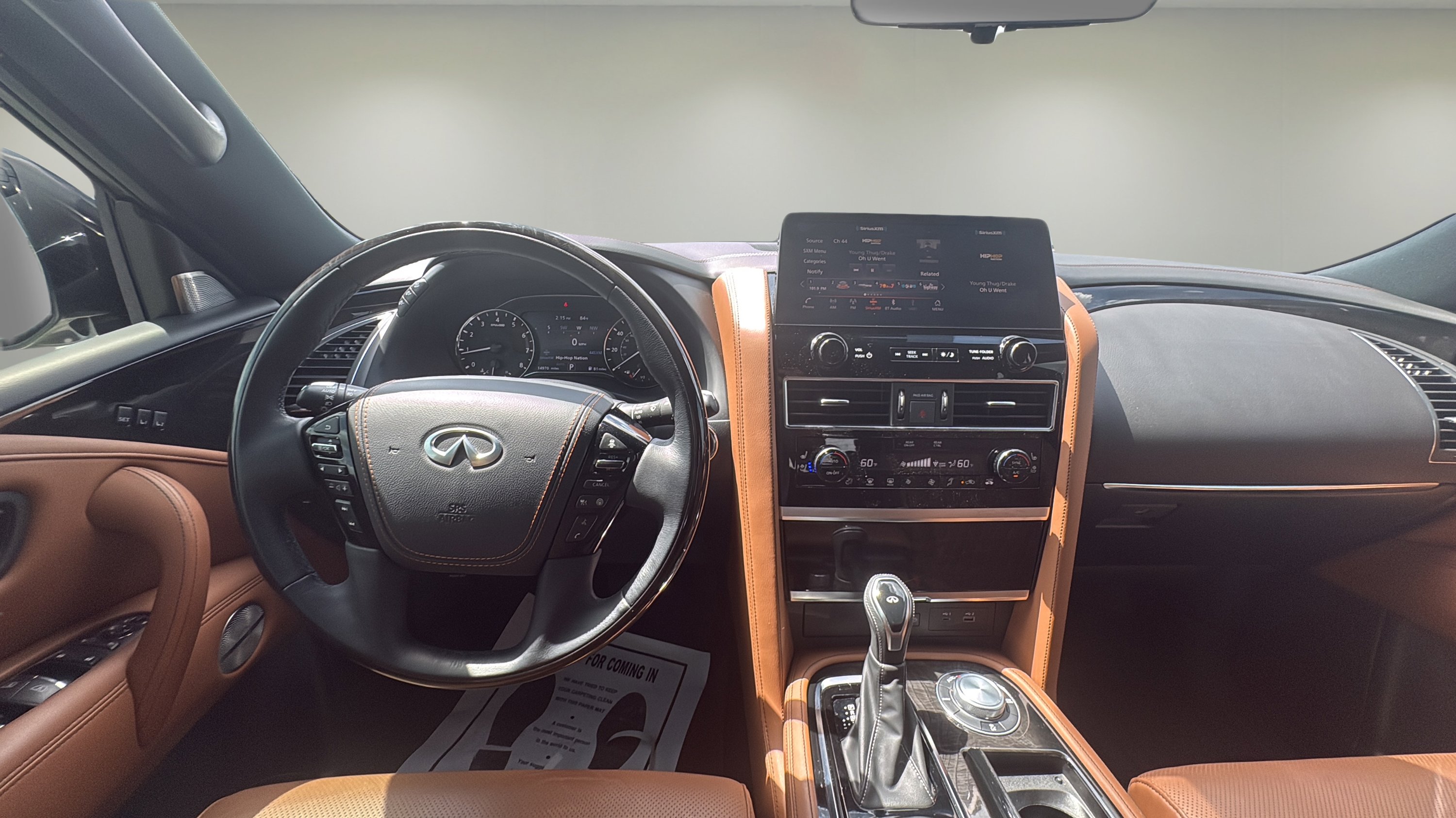 Used 2024 INFINITI QX80 Sensory image 10