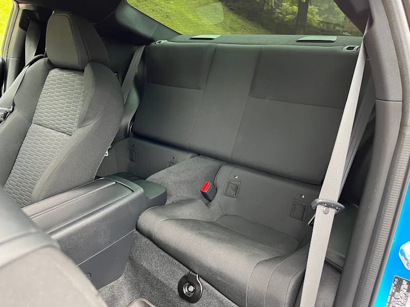 Used 2023 Toyota GR86 w/ ALL Weather Mat Package (TMS) RWD image 38