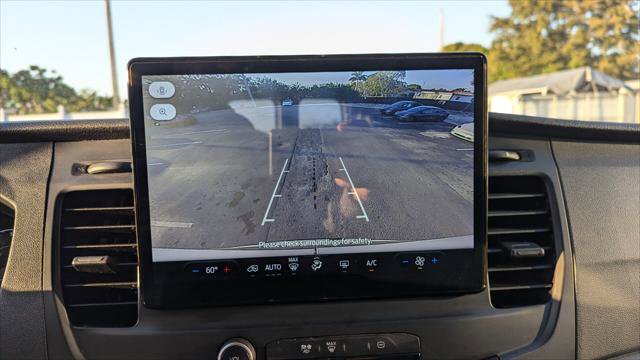 Used 2022 Ford E-Transit 148 High Roof Extended image 23