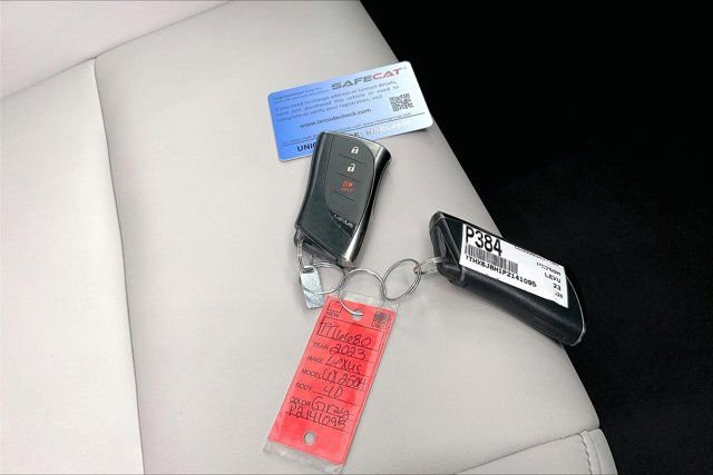 Used 2023 Lexus UX 250h FWD w/ Accessory Package (Z2) image 11