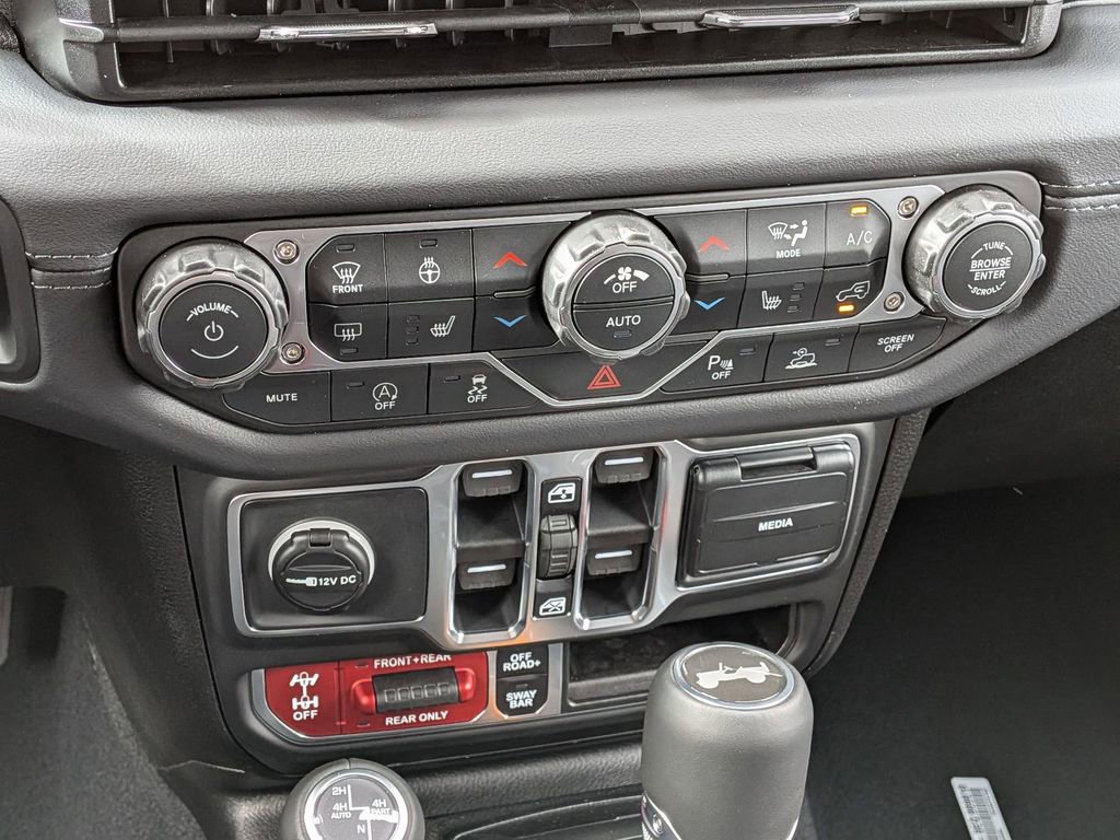 New 2026 Jeep Wrangler Unlimited Rubicon image 18