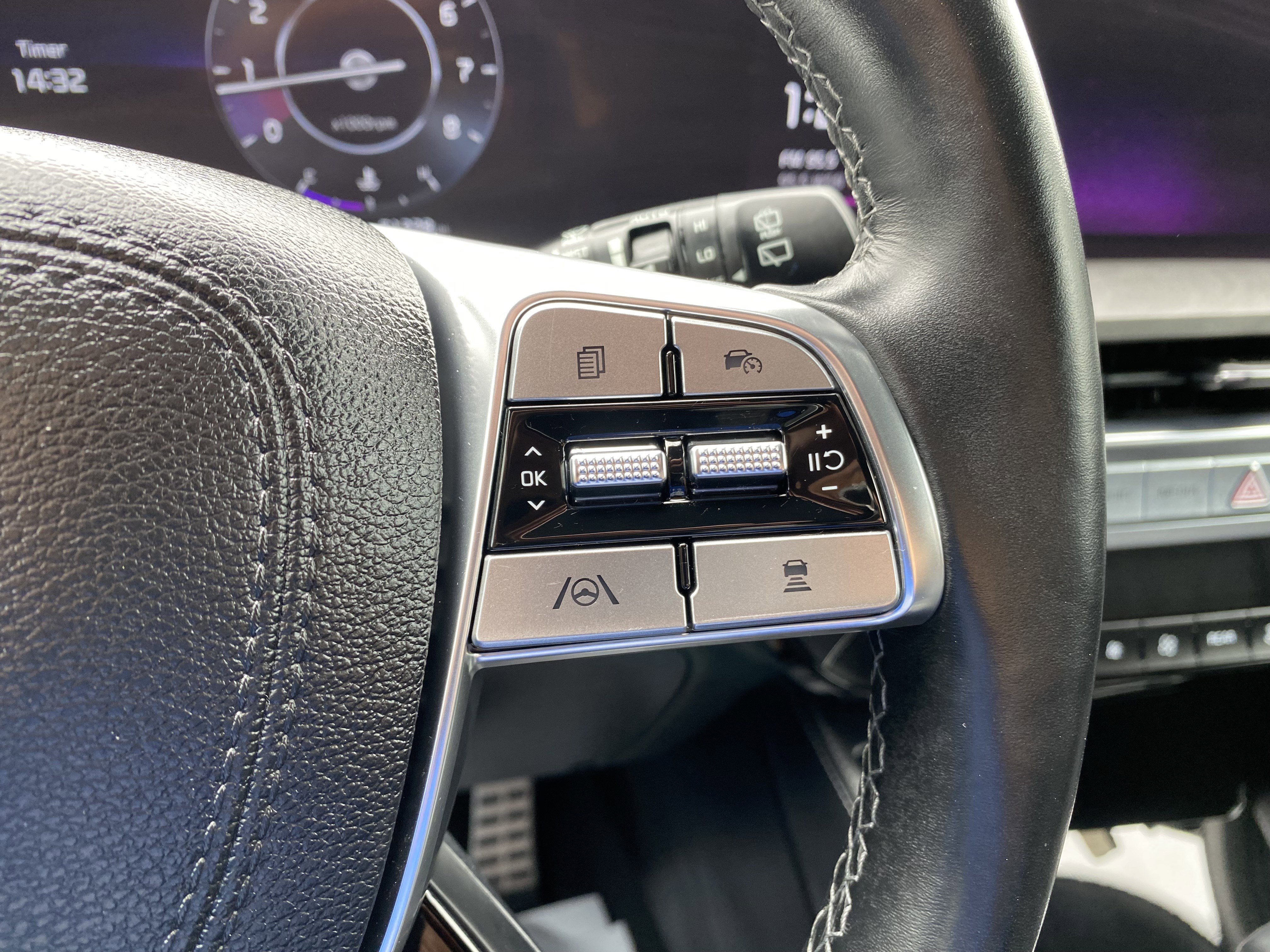 Used 2023 Kia Telluride SX Prestige X-Line image 21