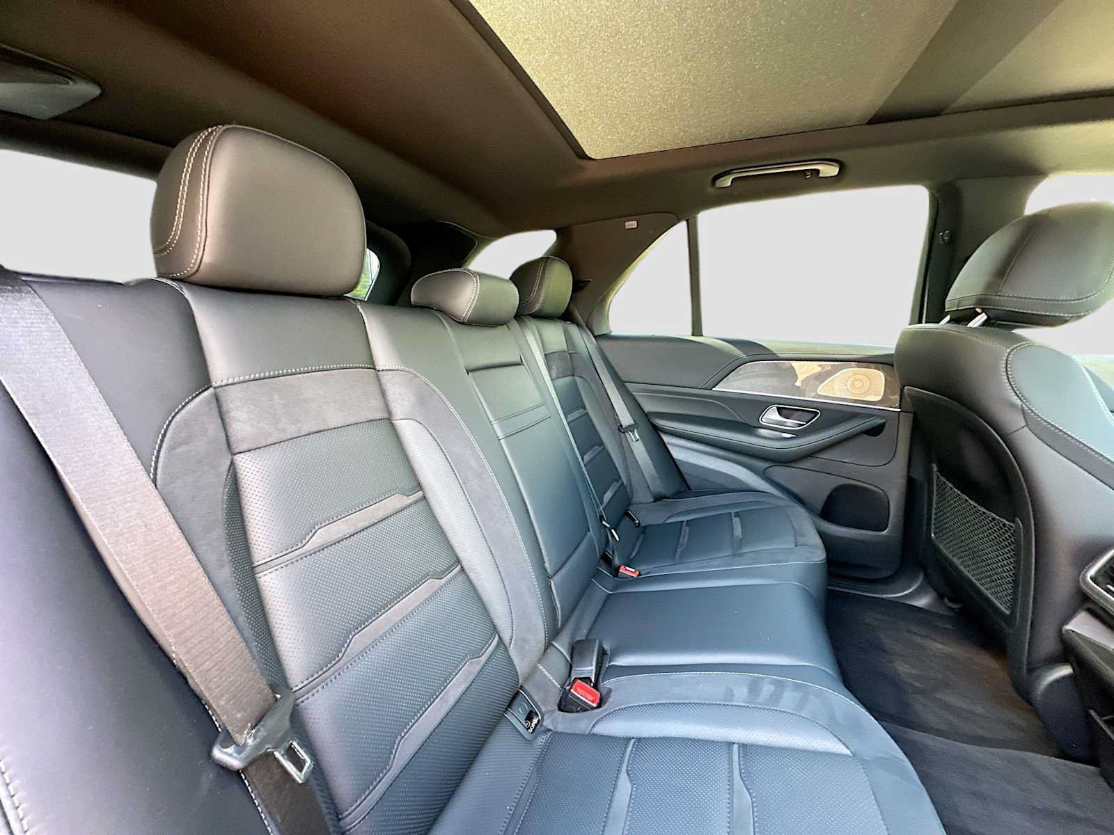 Certified 2023 Mercedes-Benz GLE 53 AMG 4MATIC image 28