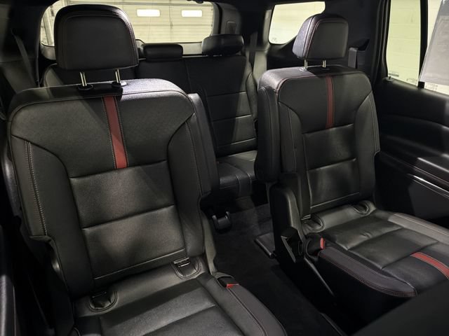 Certified 2026 Chevrolet Traverse RS w/ LPO, Floor Liner Package FWD image 17