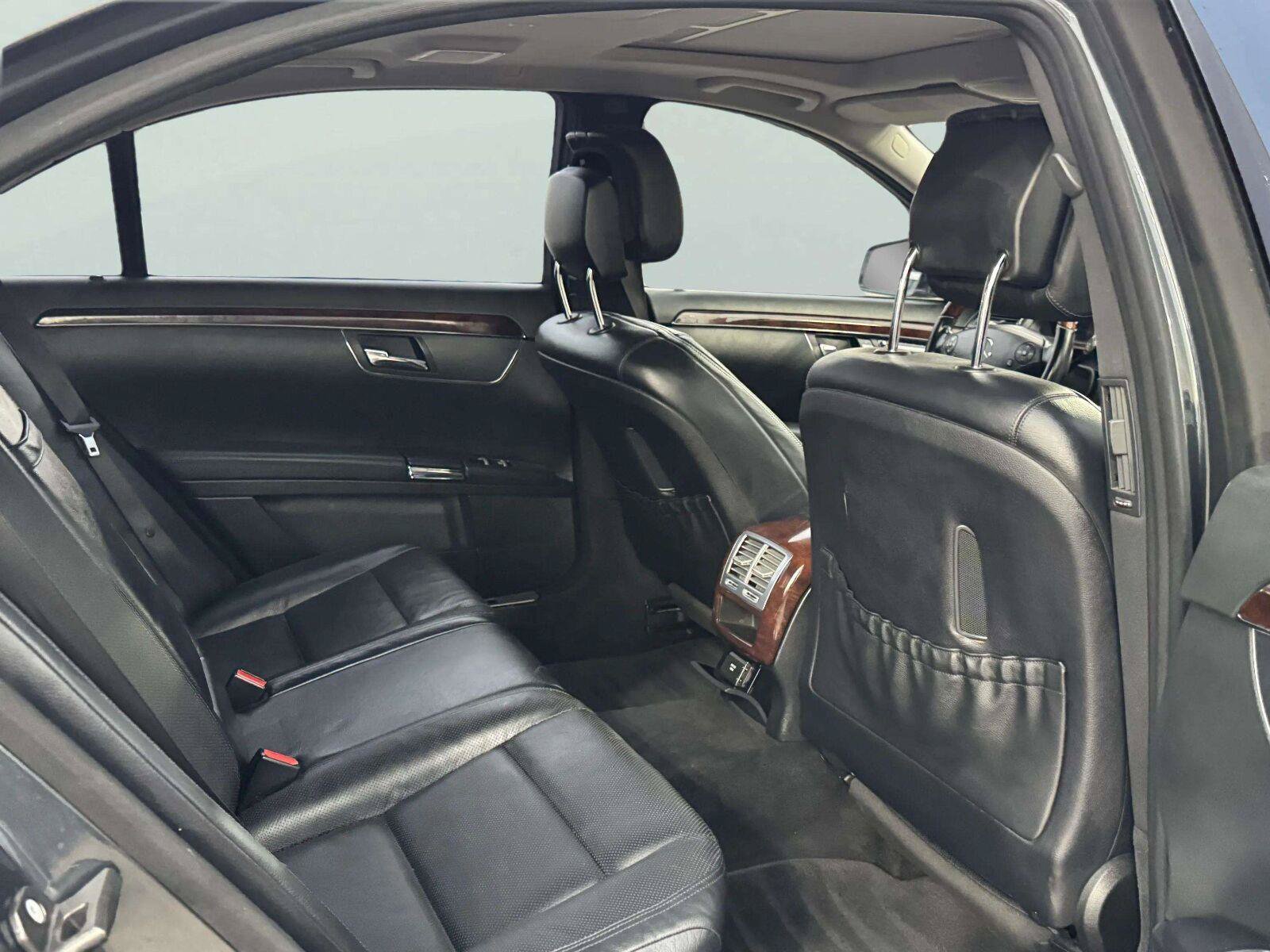 Used 2013 Mercedes-Benz S 550 image 43