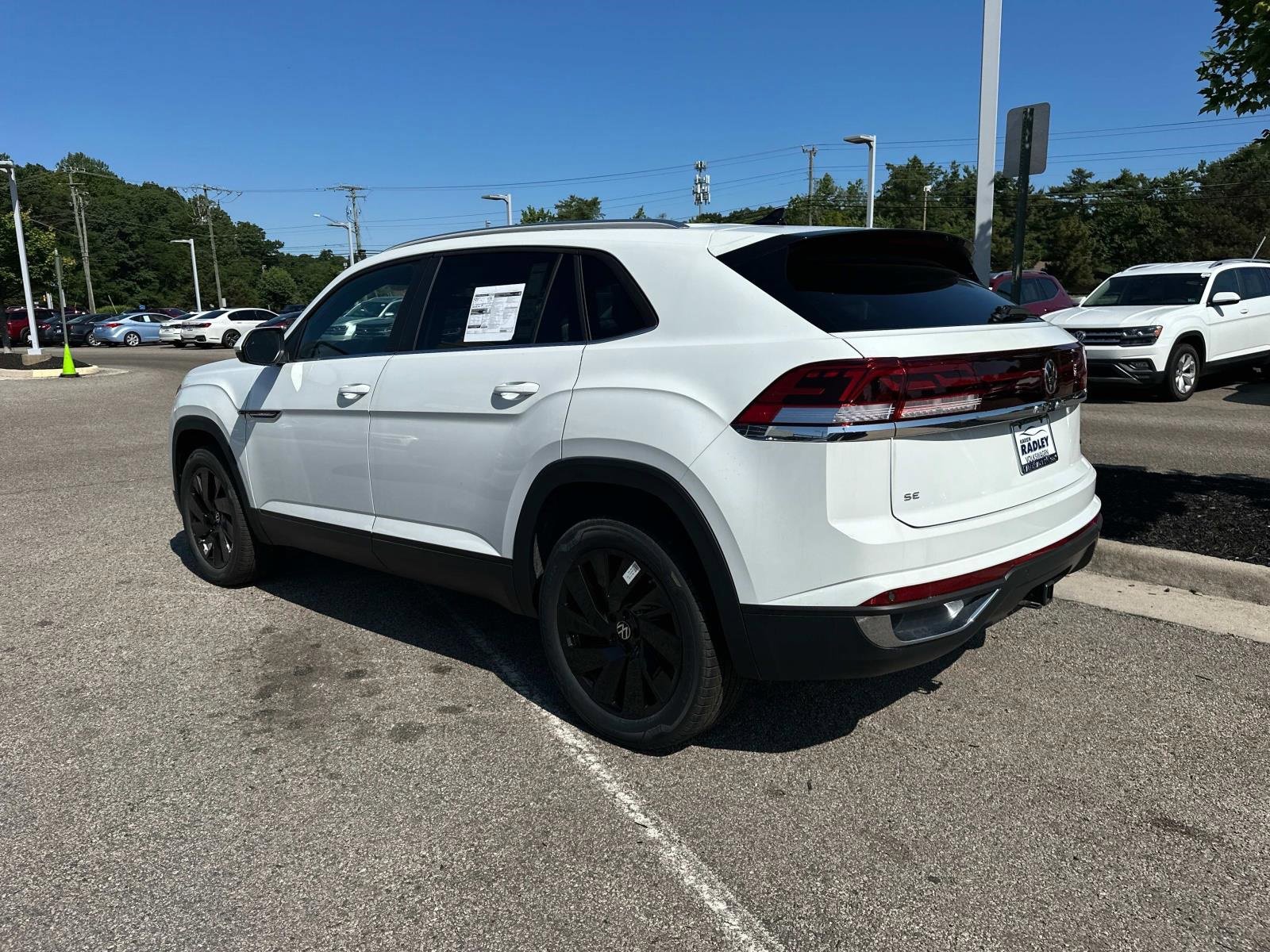 New 2025 Volkswagen Atlas Cross Sport SE image 15