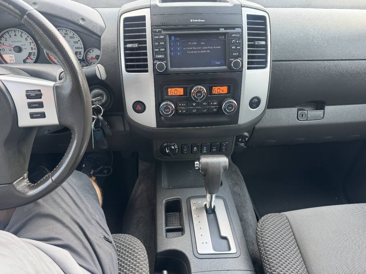 Used 2018 Nissan Frontier PRO-4X AWD/4WD image 15