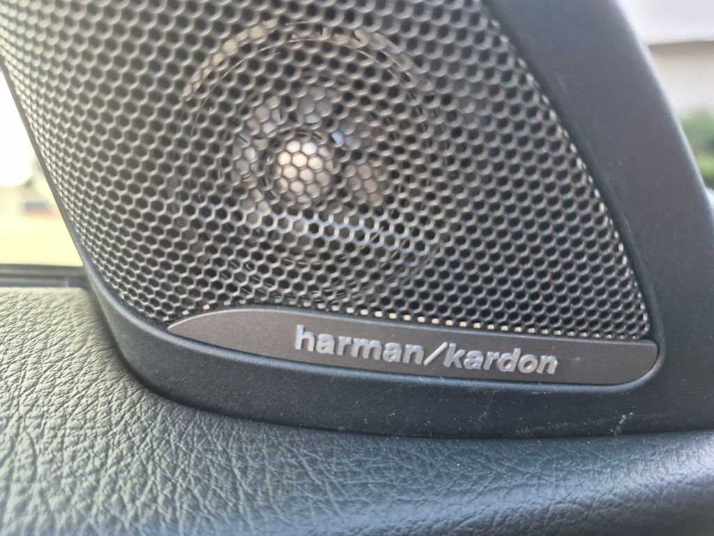 Used 2018 BMW M2 Base image 13