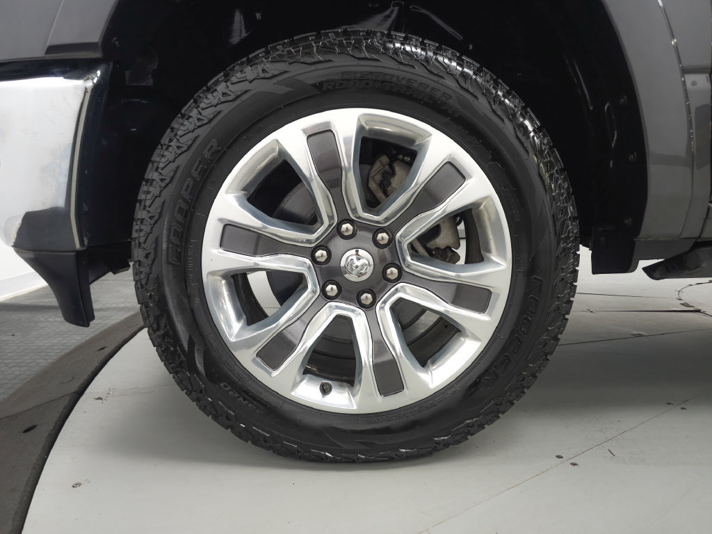 Used 2024 RAM 1500 Limited AWD/4WD image 38