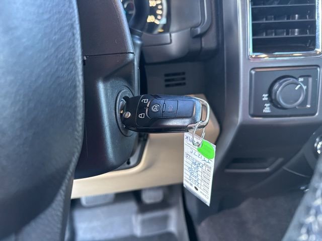 Used 2015 Ford F150 XLT w/ Equipment Group 302A Luxury image 22