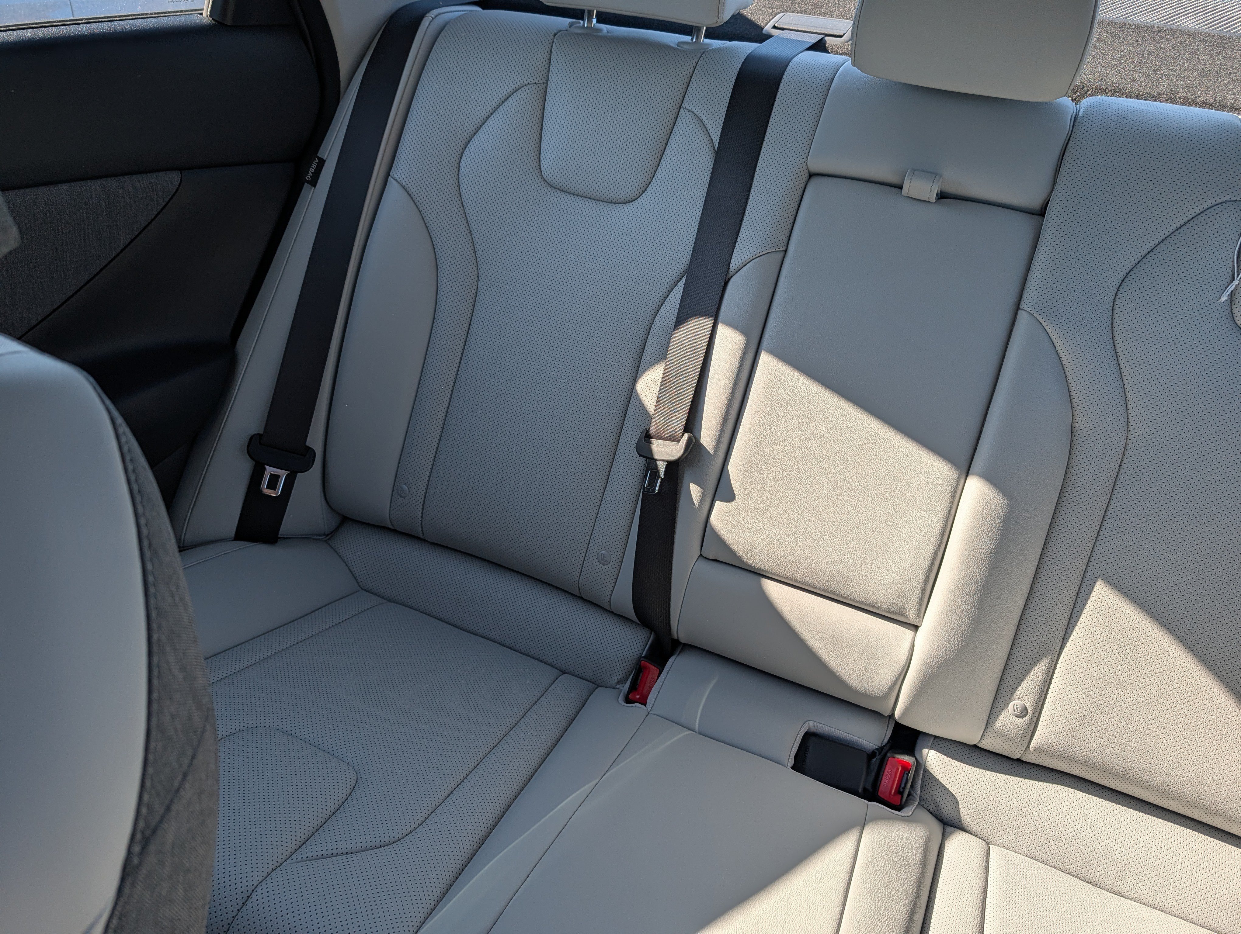 Certified 2026 Hyundai Elantra Limited FWD image 12