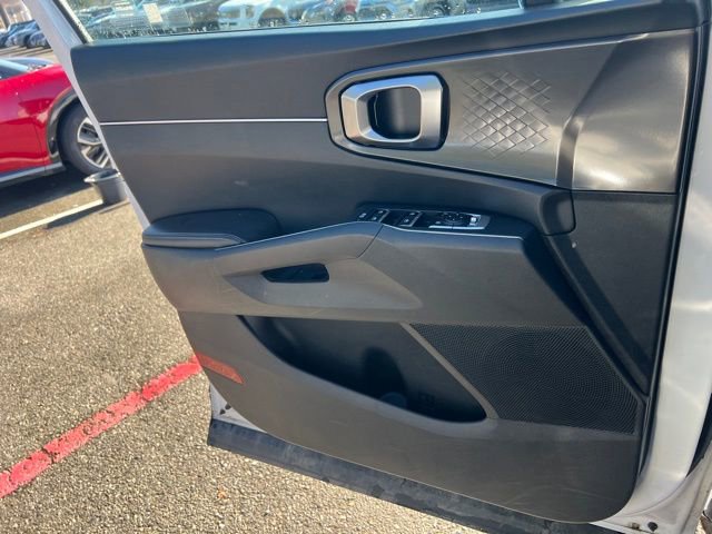 Certified 2024 Kia Sorento S image 16