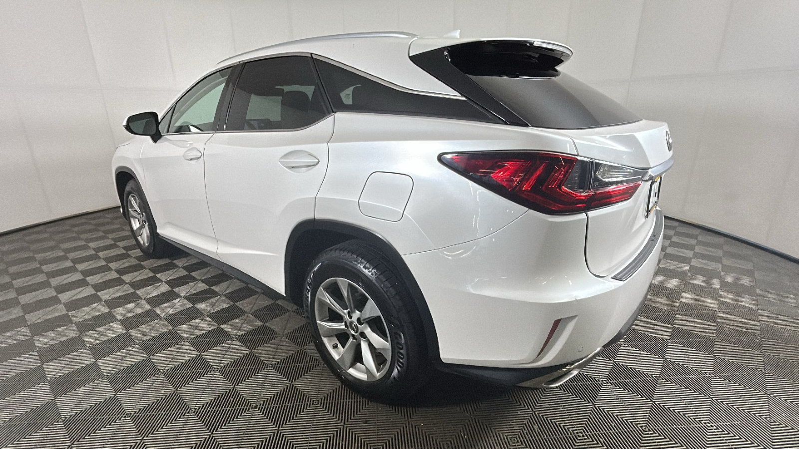 Used 2018 Lexus RX 350 AWD w/ Premium Package image 4
