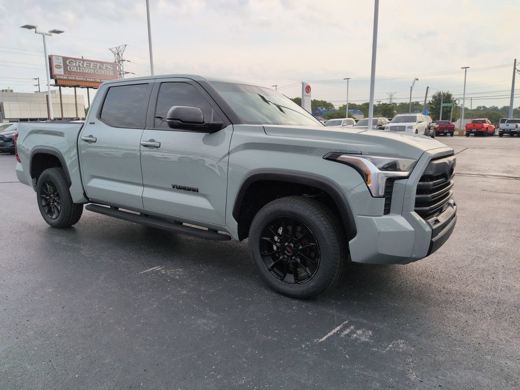 Used 2024 Toyota Tundra SR5 w/ SR5 Premium Package AWD/4WD image 7