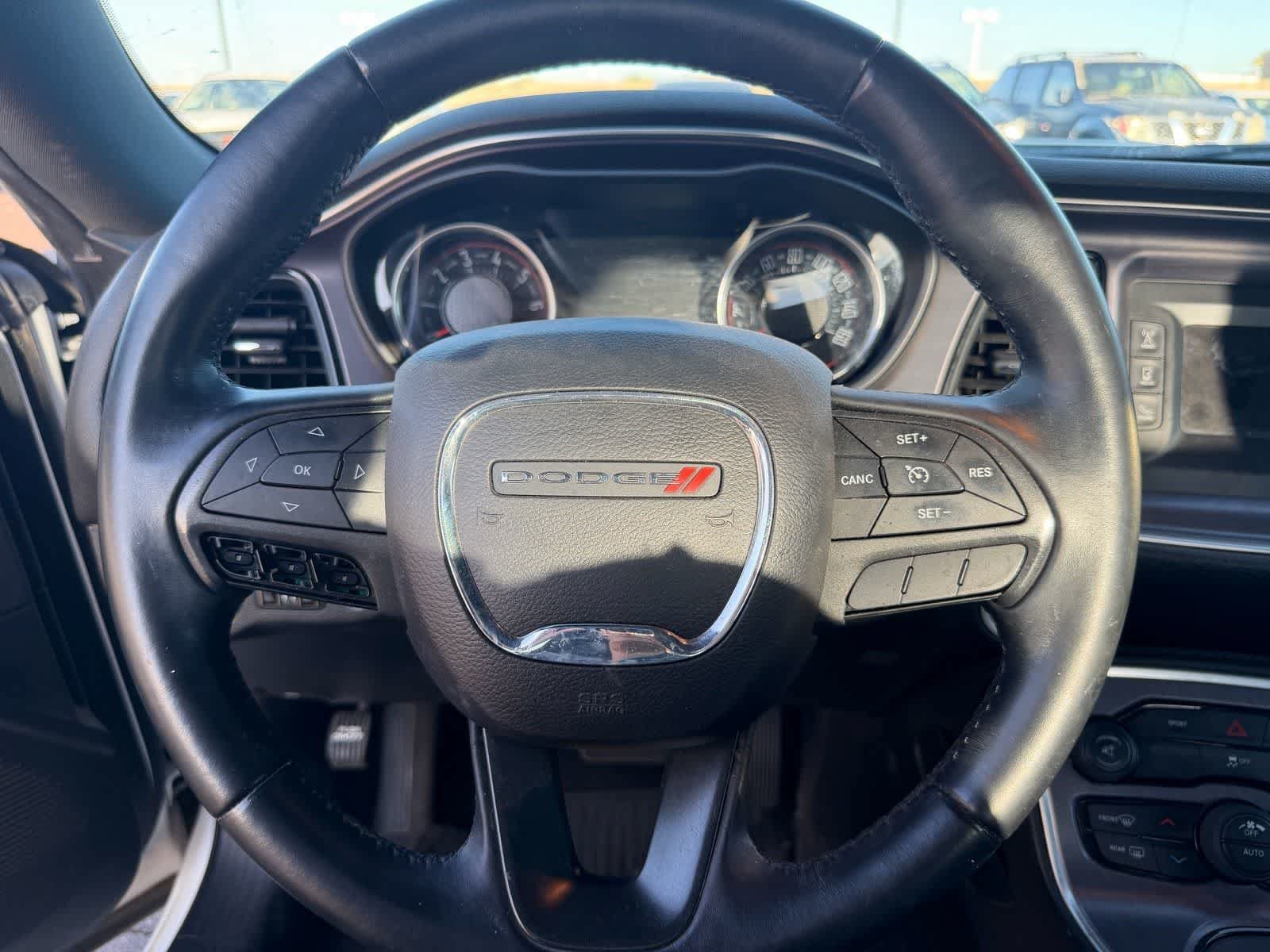 Used 2016 Dodge Challenger SXT RWD image 9